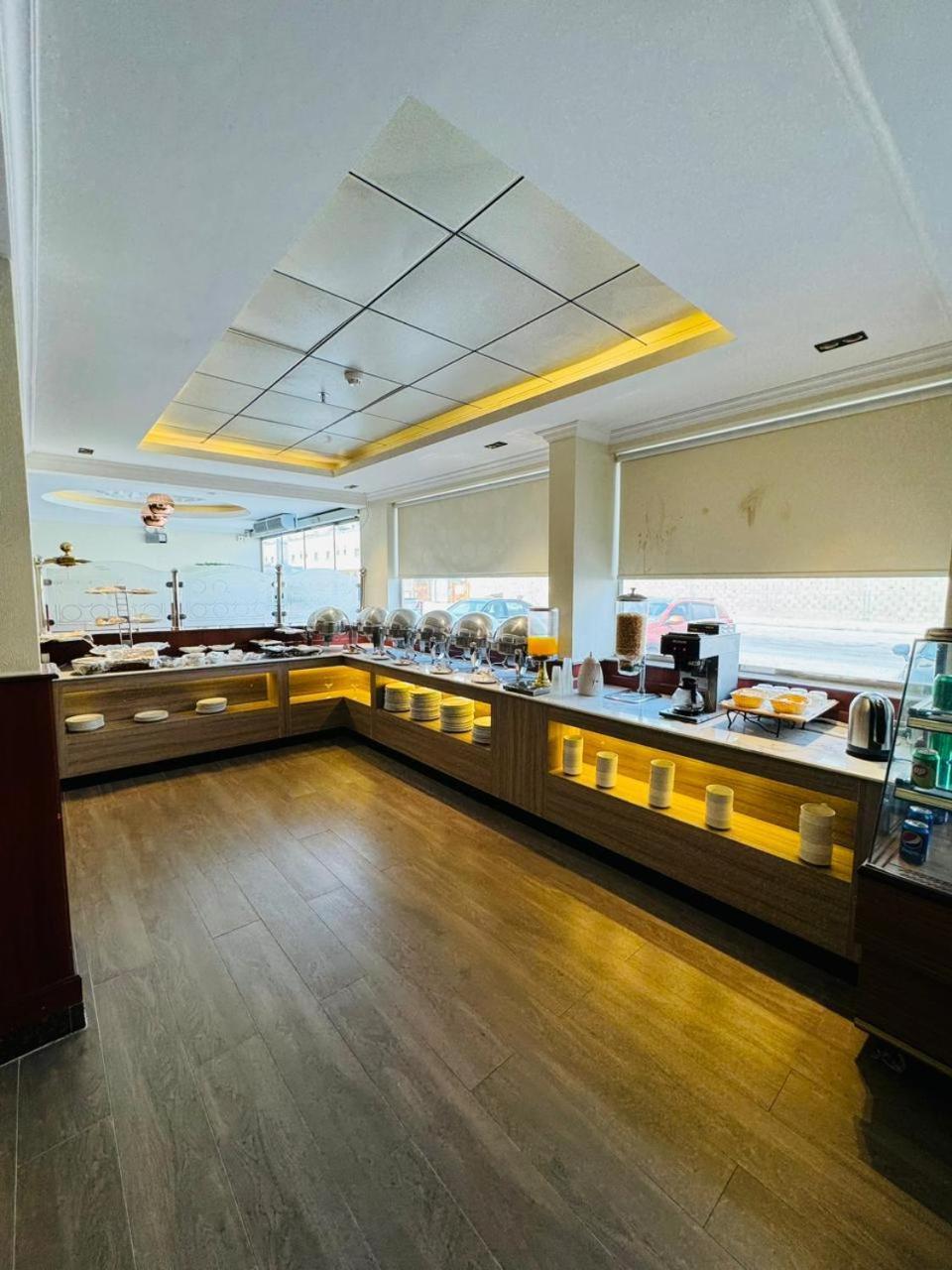 Jubail Inn Esterno foto